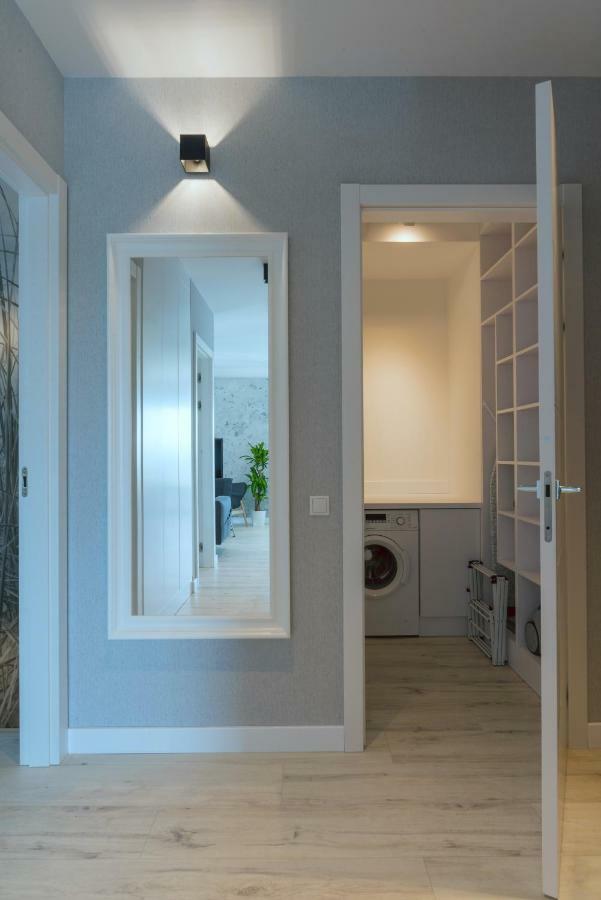 Stara Stocznia Apartment Danzig